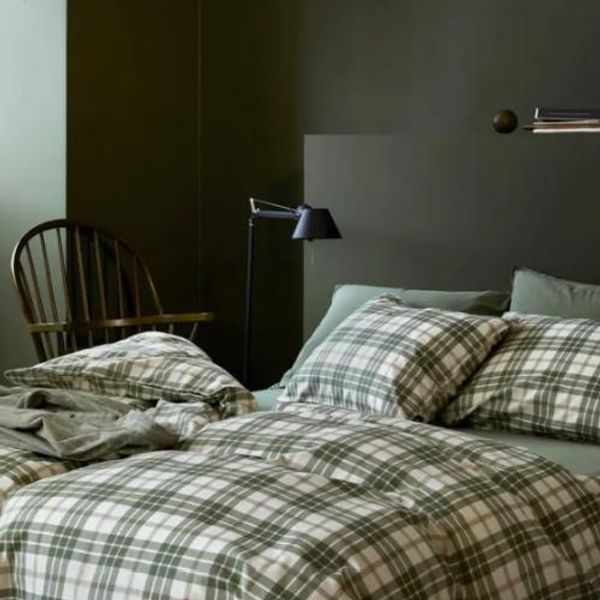 Hovedbilde Lucas dempet grønn 200x220